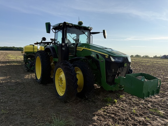 2023 John Deere 8R 340 Tractor