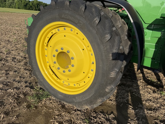 2023 John Deere 8R 340 Tractor