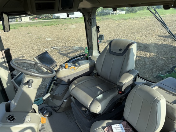 2023 John Deere 8R 340 Tractor