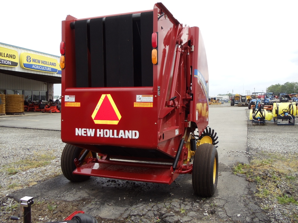 2011 New Holland 450 Roll Belt Baler/Round