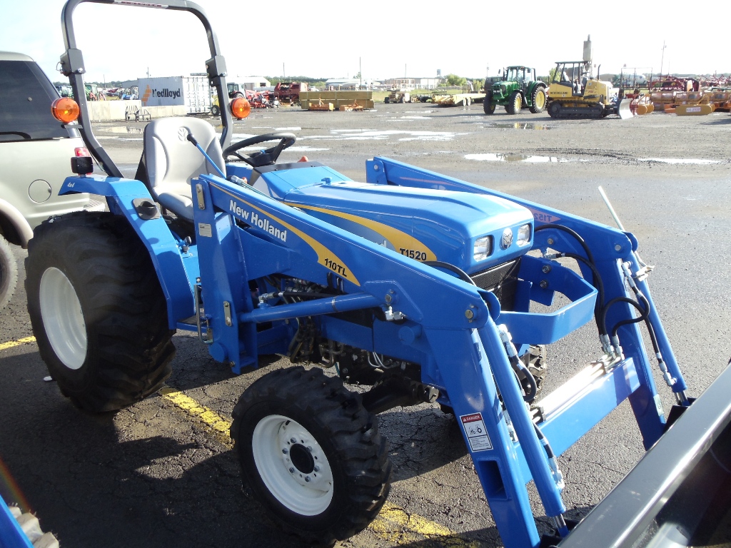 2011 New Holland T1520 Tractor Compact