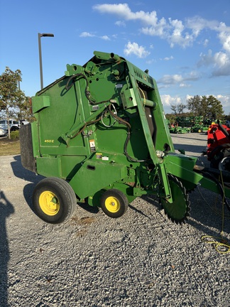 2019 John Deere 450E Baler/Round