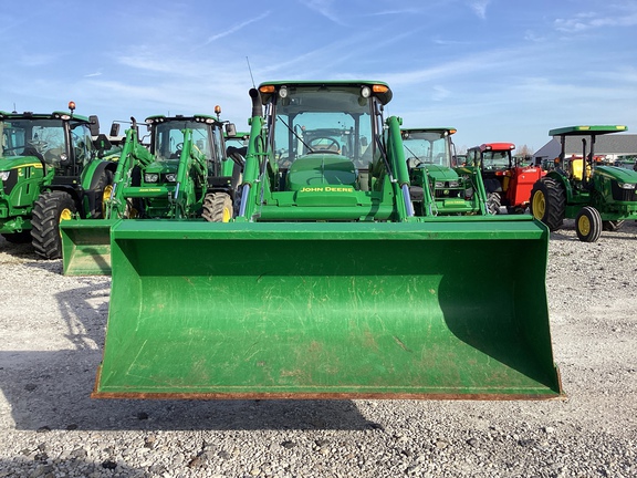 2022 John Deere 5090E Tractor