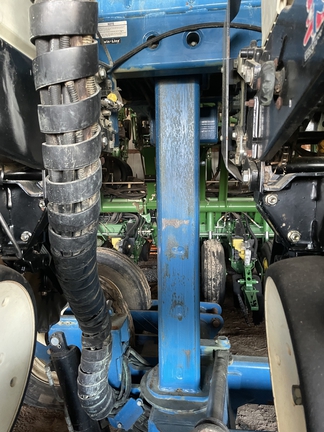 2011 Kinze 3660 Planter