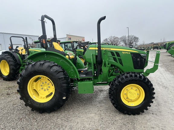 2024 John Deere 5075E Tractor