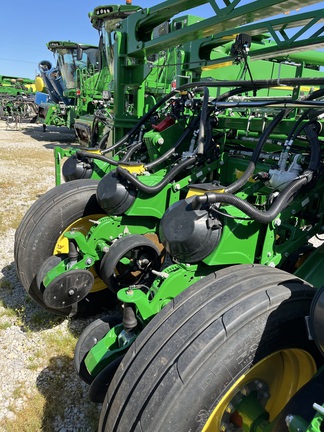 2023 John Deere 1775NT Planter