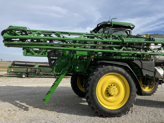 2023 John Deere 612R Sprayer/High Clearance