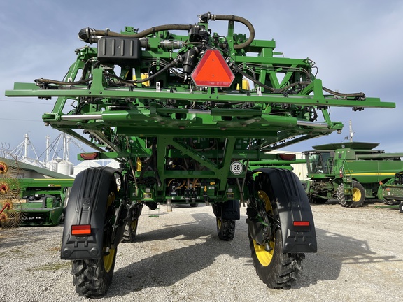 2023 John Deere 612R Sprayer/High Clearance
