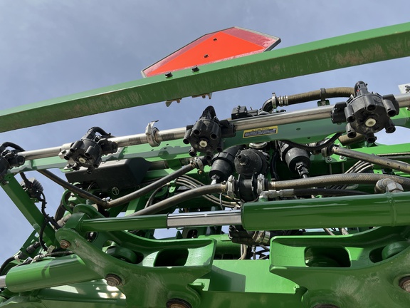 2023 John Deere 612R Sprayer/High Clearance