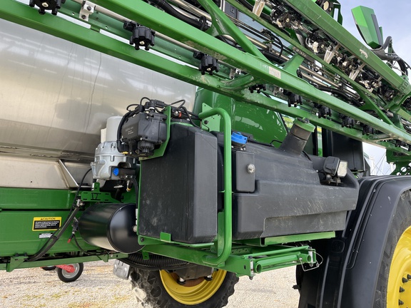 2023 John Deere 612R Sprayer/High Clearance