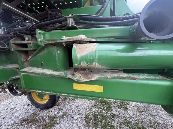 2005 John Deere 1770NT CCS Planter