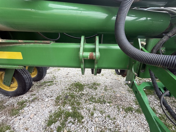 2005 John Deere 1770NT CCS Planter