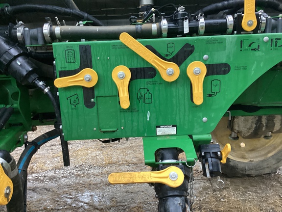 2018 John Deere R4038 Sprayer/High Clearance