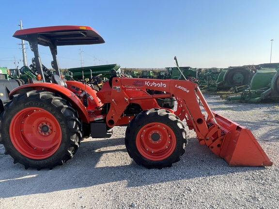 2021 Kubota M5660 Tractor