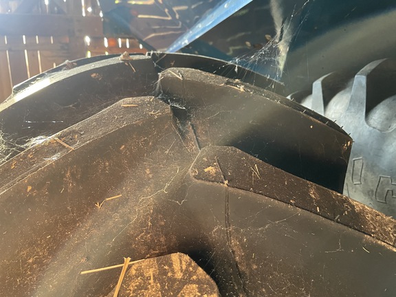 2009 Kinze 1050 Grain Cart