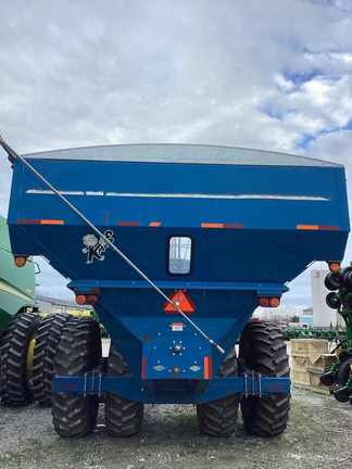 2009 Kinze 1050 Grain Cart