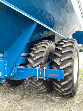 2009 Kinze 1050 Grain Cart