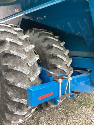 2009 Kinze 1050 Grain Cart