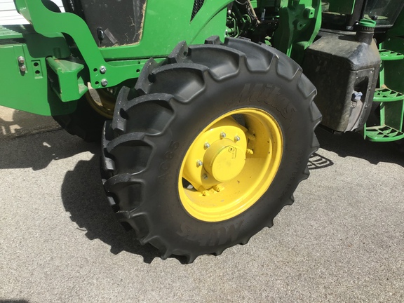 2021 John Deere 6105E Tractor