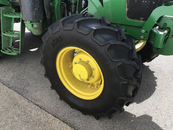 2021 John Deere 6105E Tractor