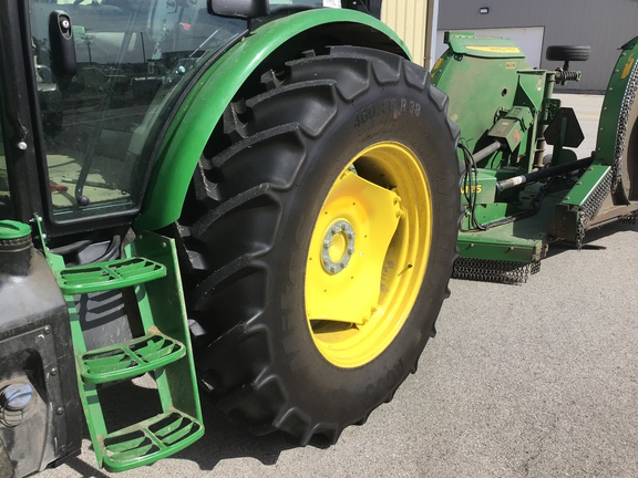 2021 John Deere 6105E Tractor