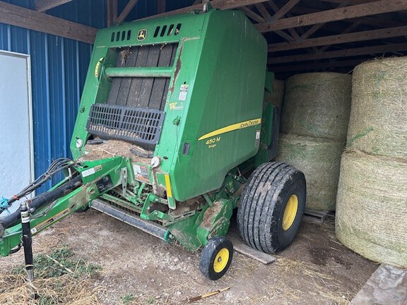 2019 John Deere 450M Baler/Round