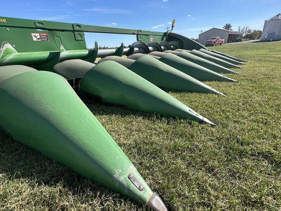 2020 John Deere 708C Header Corn Head