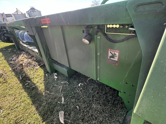 2020 John Deere 708C Header Corn Head