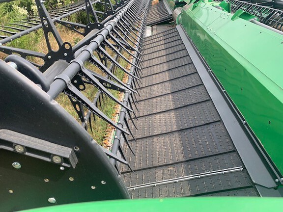 2023 John Deere HD45F Header Combine