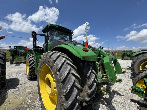 2024 John Deere 9R 390 Tractor 4WD