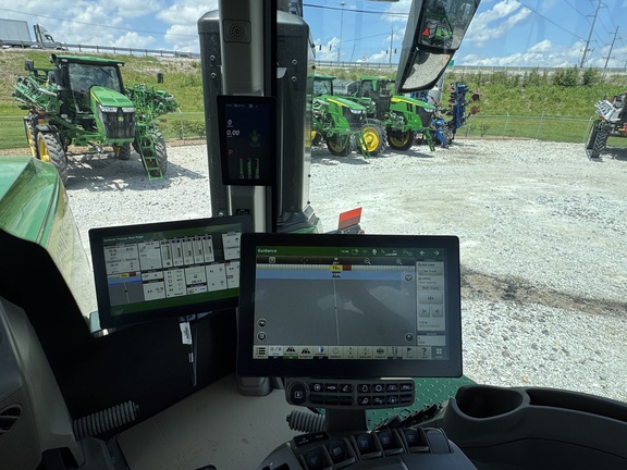 2024 John Deere 9R 390 Tractor 4WD