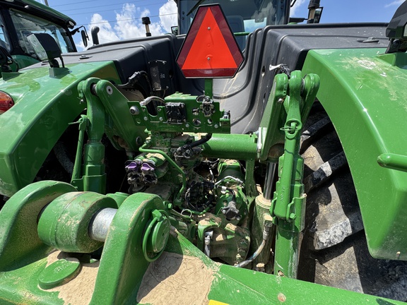 2024 John Deere 9R 390 Tractor 4WD