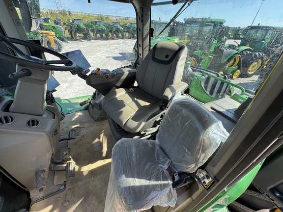 2024 John Deere 9R 490 Tractor 4WD