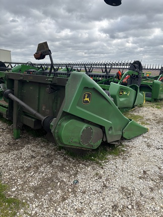 2022 John Deere C8R Header Corn Head