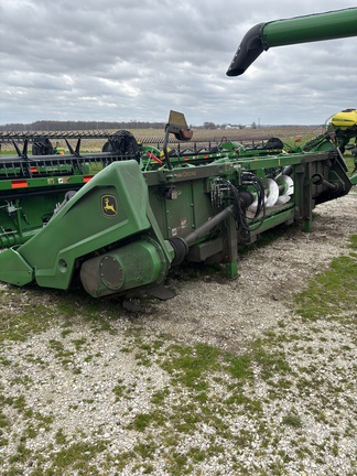 2022 John Deere C8R Header Corn Head