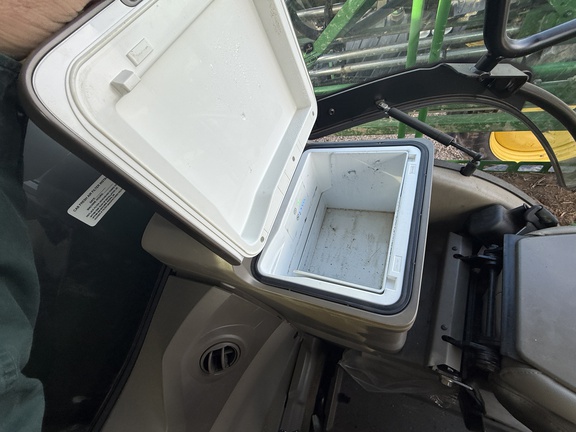 2024 John Deere 412R Sprayer/High Clearance