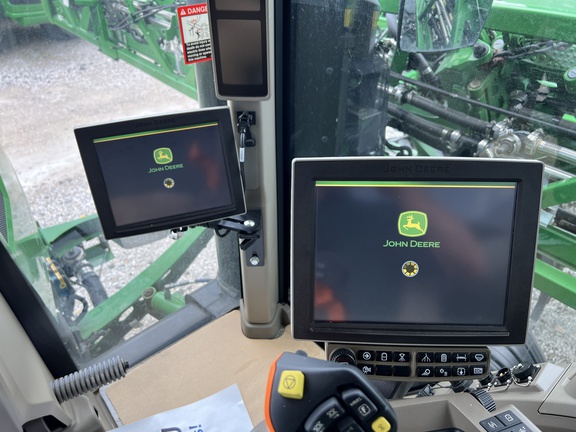 2024 John Deere 412R Sprayer/High Clearance