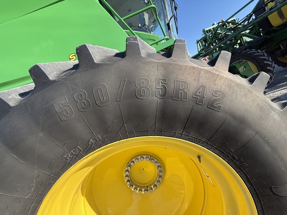 2023 John Deere S780 Combine