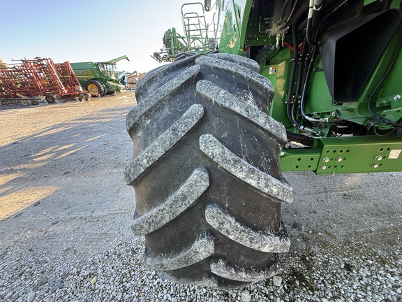 2023 John Deere S780 Combine