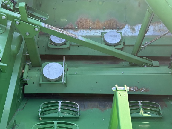 2023 John Deere S780 Combine