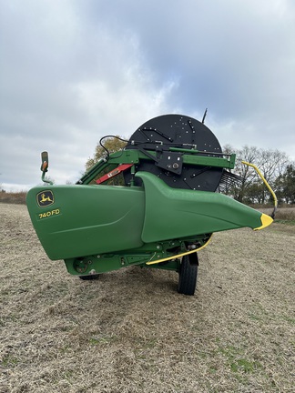 2020 John Deere 740FD Header Combine