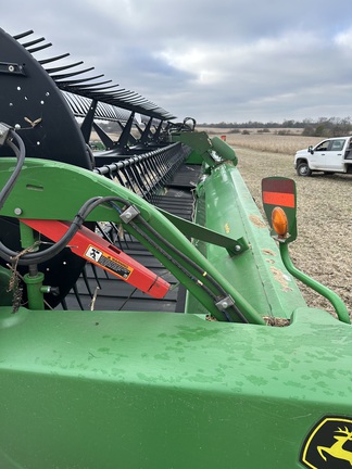 2020 John Deere 740FD Header Combine
