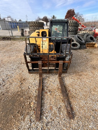 2010 Caterpillar TH255 TeleHandler
