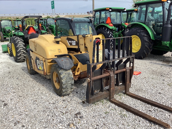 2010 Caterpillar TH255 TeleHandler