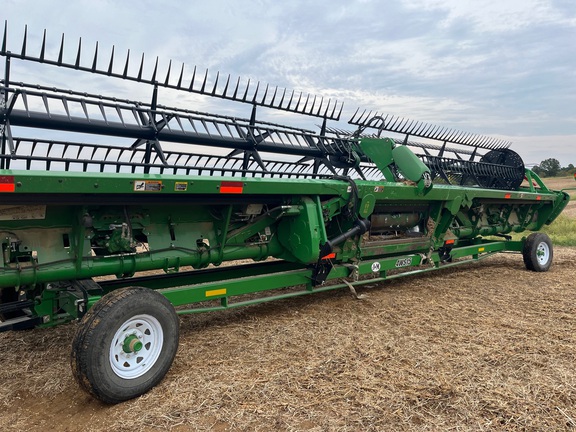 2020 John Deere 740FD Header Combine