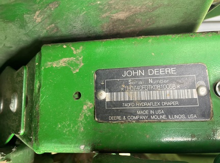 2020 John Deere 740FD Header Combine