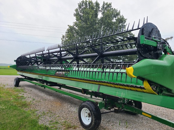 2018 John Deere 640FD Header Combine
