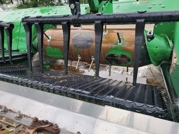 2018 John Deere 640FD Header Combine