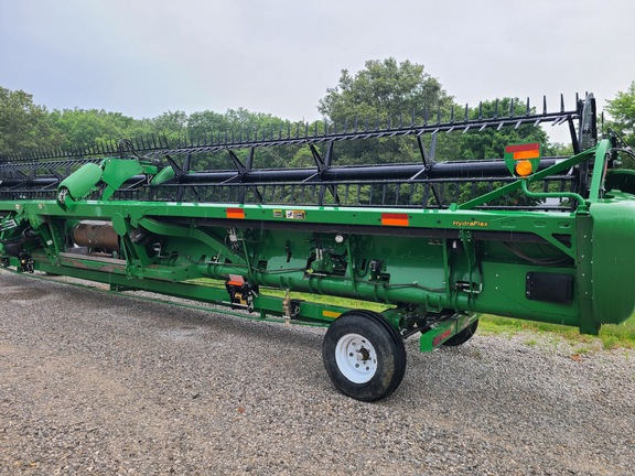 2018 John Deere 640FD Header Combine