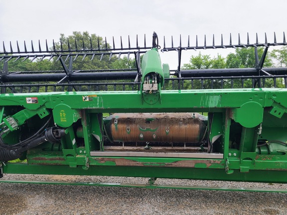 2018 John Deere 640FD Header Combine